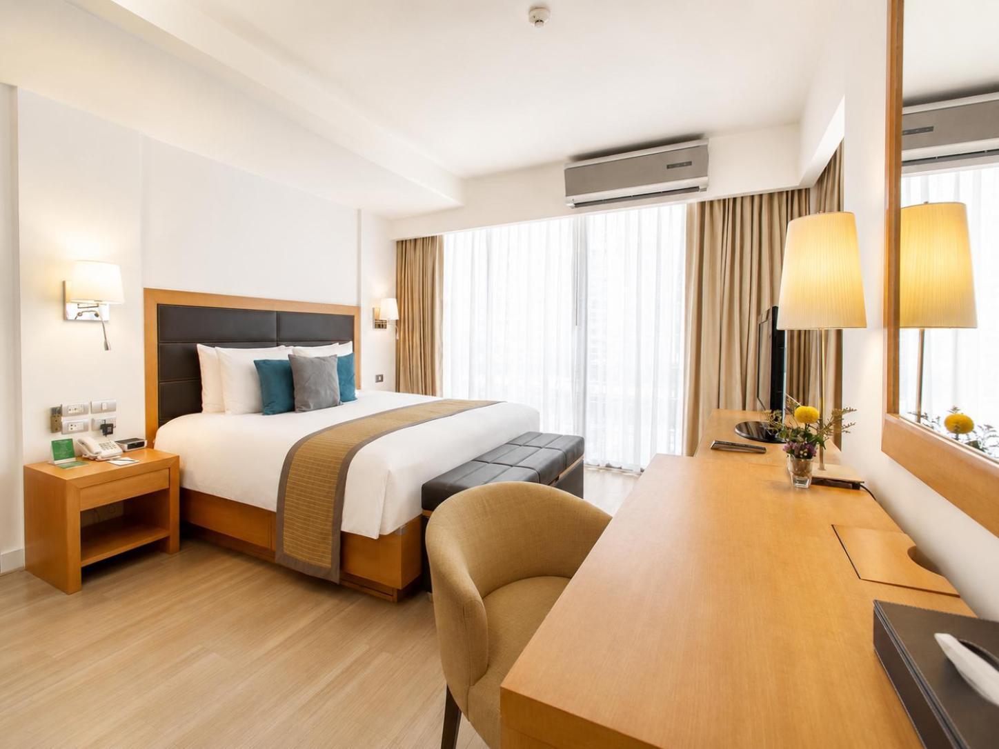 One-Bedroom Suite